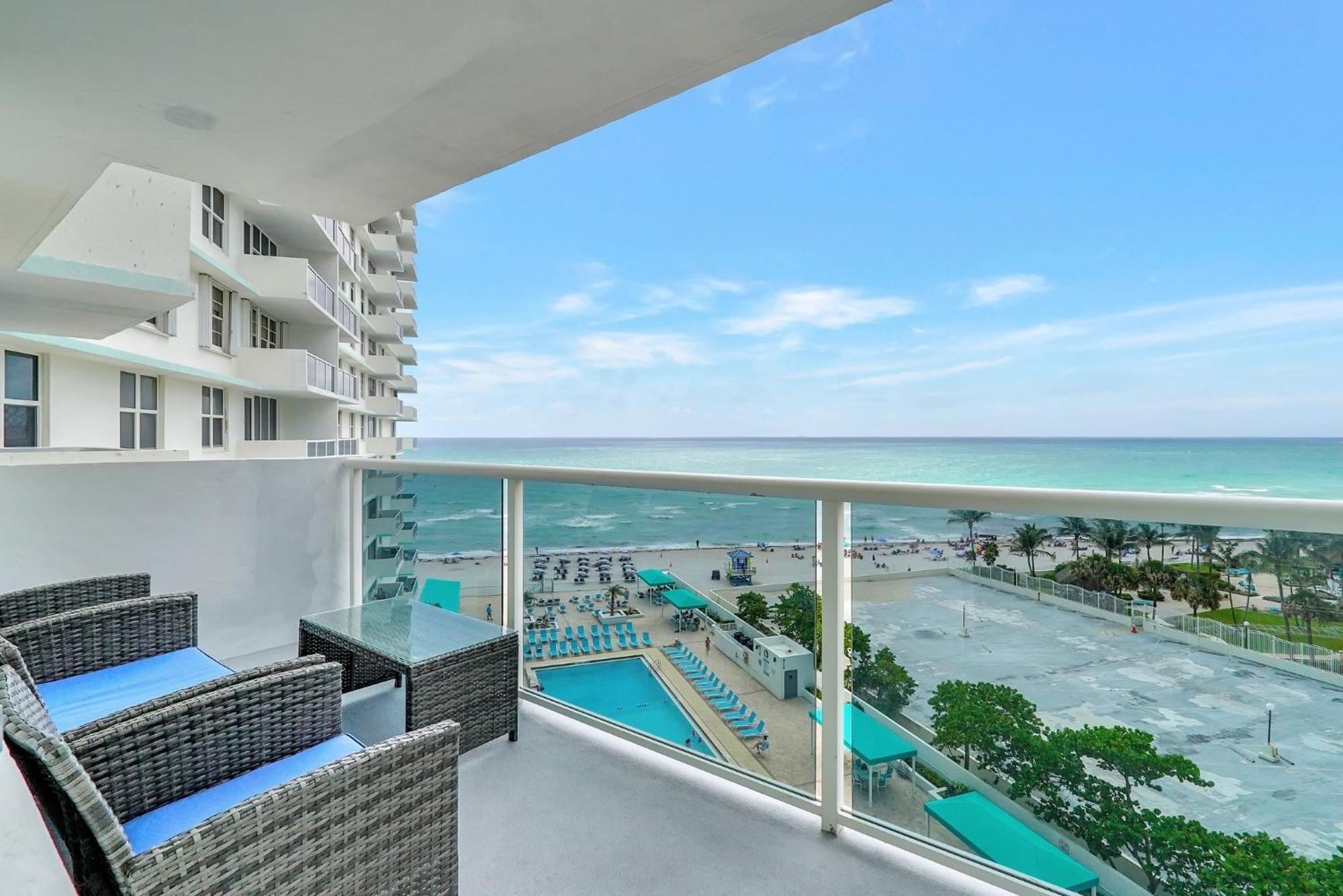 Flip Flop Paradise In Hollywood Florida Exterior foto
